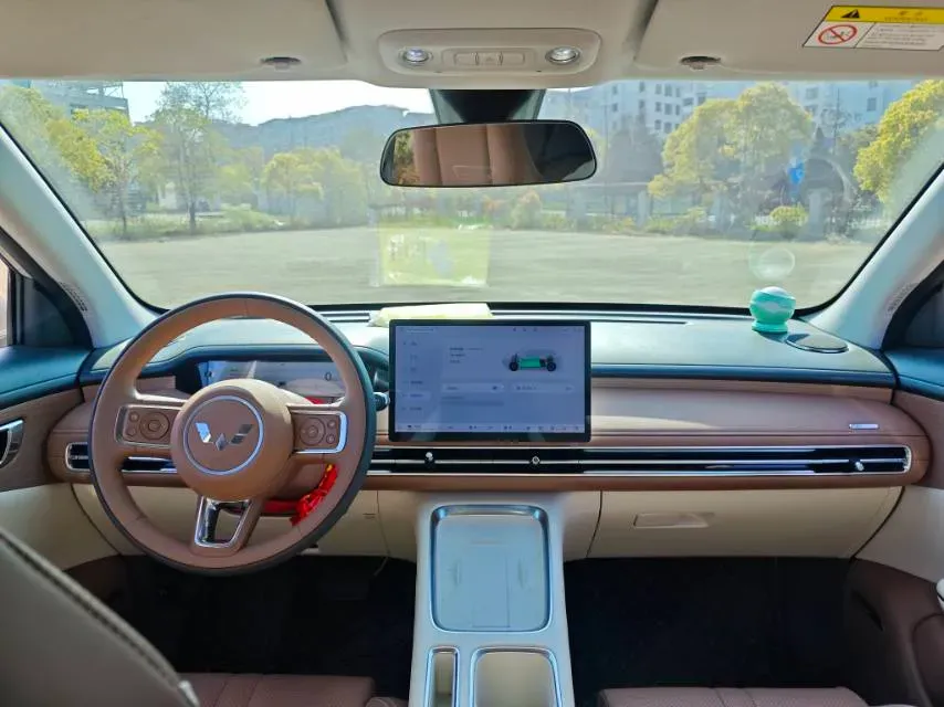 2025 WuLing BinGuo BEV,autocango,china used car exporter,china ev exporter,chinese used car exporter,chinese used ev exporter