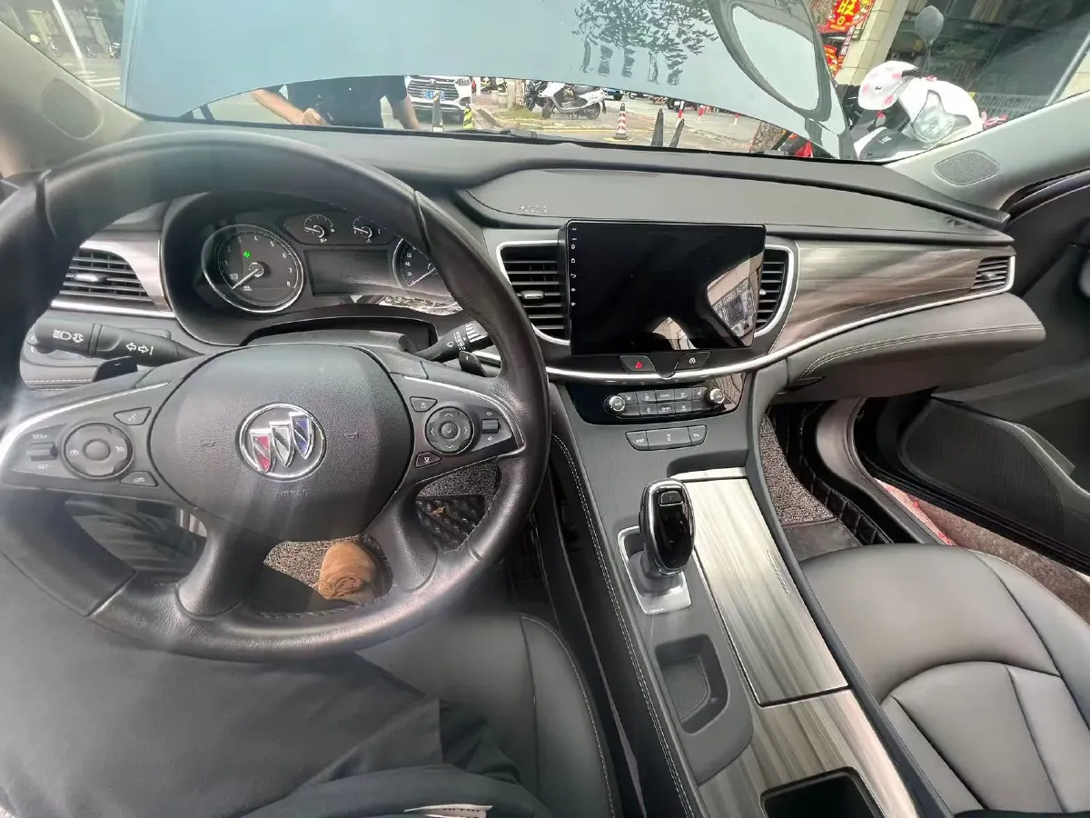 2020 Buick Larcosse 2.0T 237HP L4 9AT,autocango,china used car exporter,china ev exporter,chinese used car exporter,chinese used ev exporter