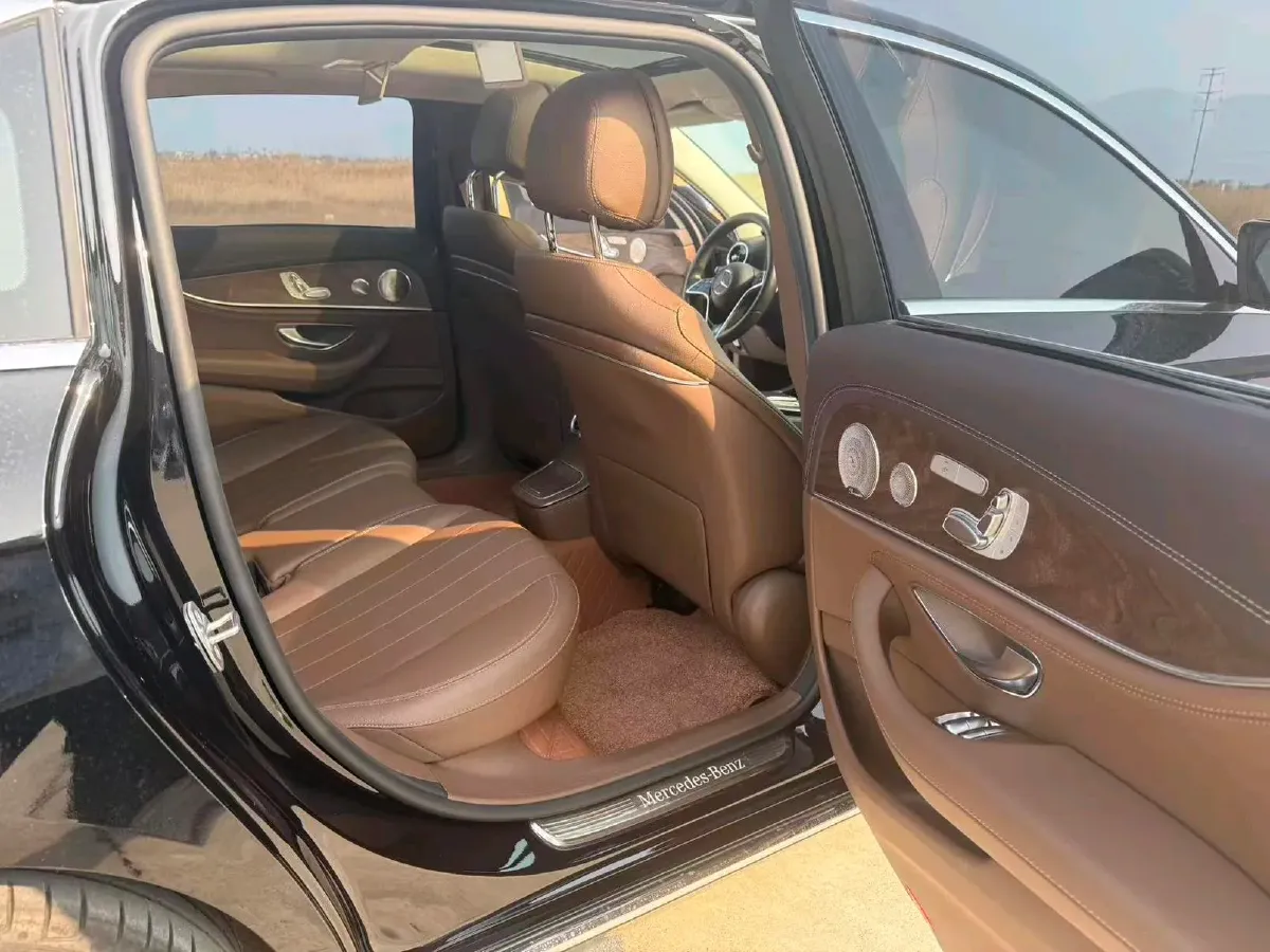 2023 Mercedes-Benz E Class 2.0T 258HP L4 9AT,autocango,china used car exporter,china ev exporter,chinese used car exporter,chinese used ev exporter