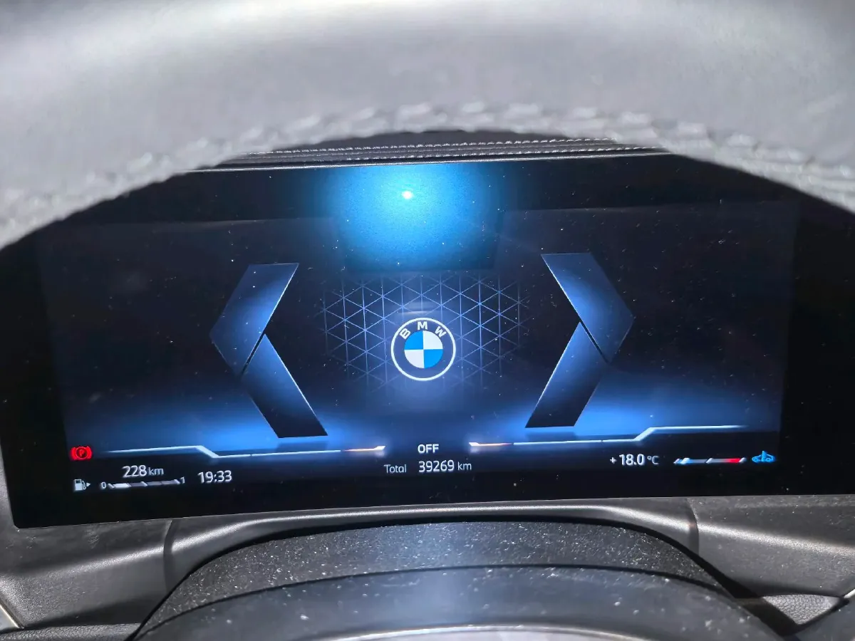 2023 BMW 3 Series 2.0T 184HP L4 8AT,autocango,china used car exporter,china ev exporter,chinese used car exporter,chinese used ev exporter