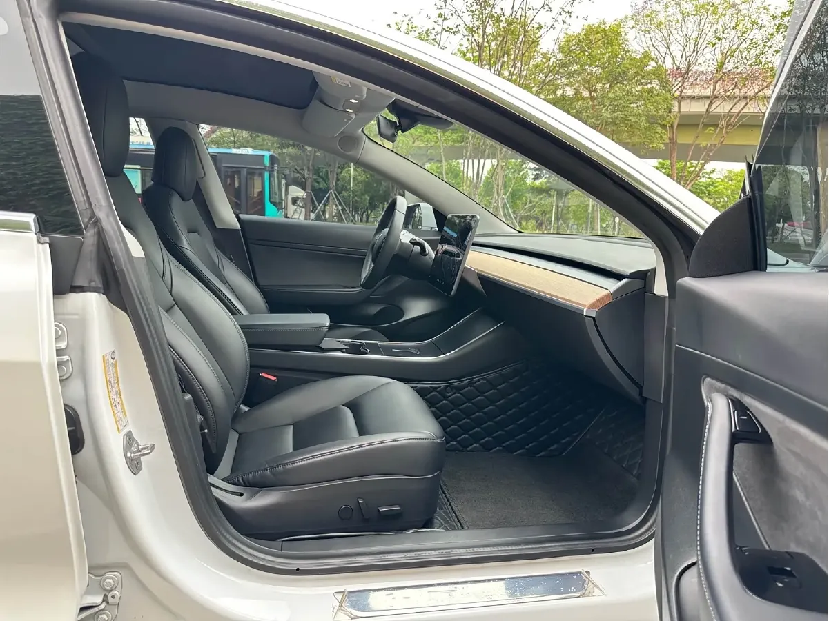 2019 Honda Odyssey 2.0L 146HP L4 E-CVT Hybrid,autocango,china used car exporter,china ev exporter,chinese used car exporter,chinese used ev exporter