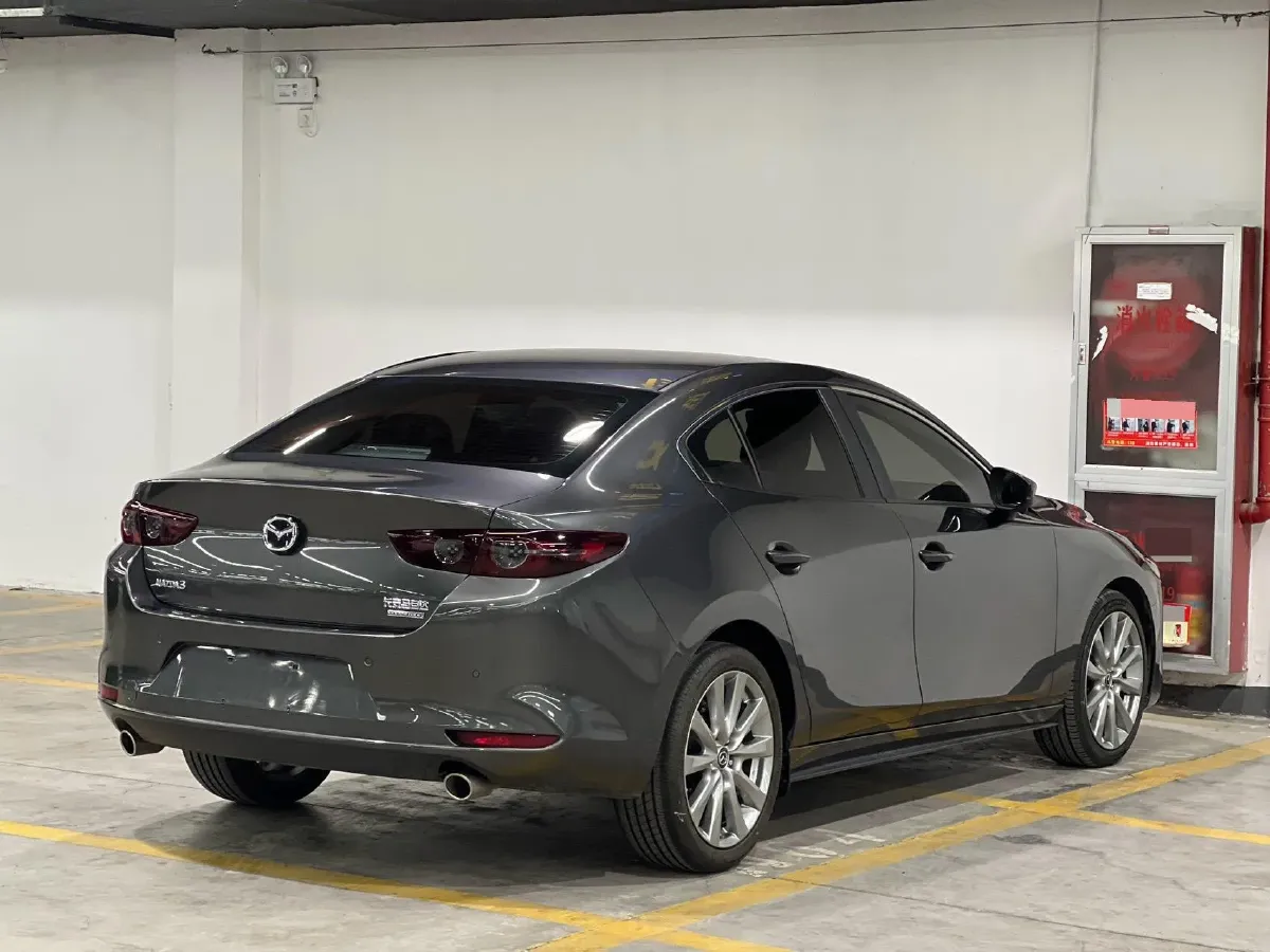 2021 Mazda 3 Axela 2.0L 158HP L4 6AT,autocango,china used car exporter,china ev exporter,chinese used car exporter,chinese used ev exporter