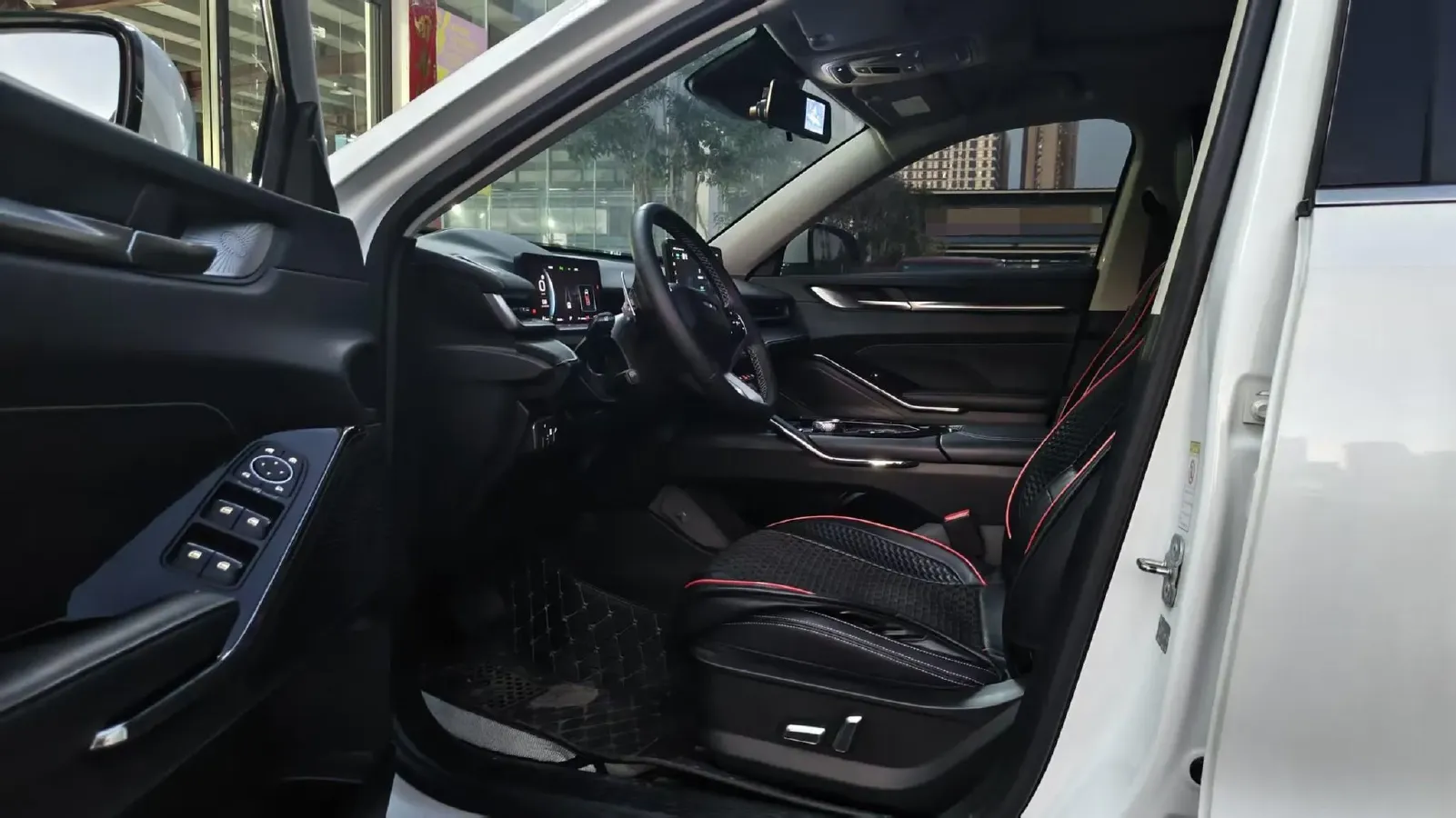 2021 Haval H6 1.5T 169HP L4 7DCT,autocango,china used car exporter,china ev exporter,chinese used car exporter,chinese used ev exporter