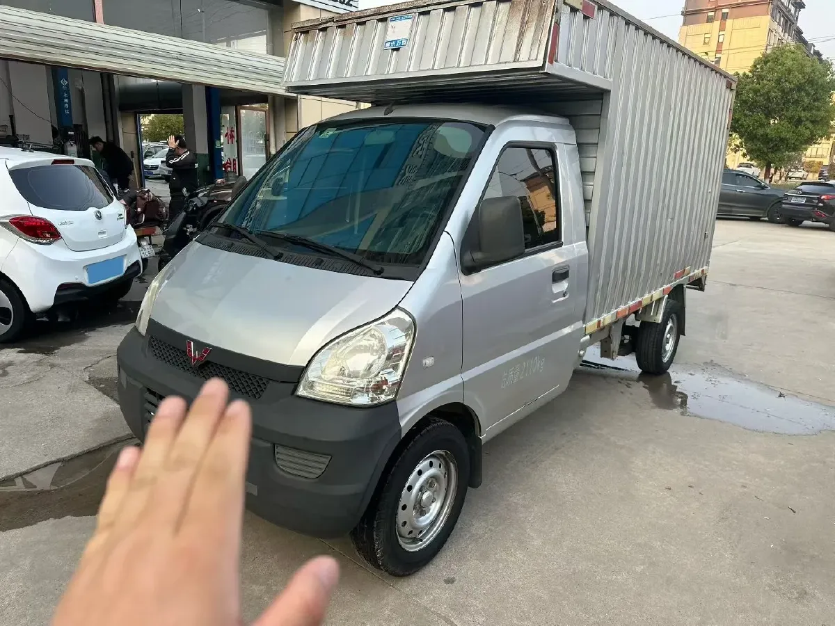 2015 LiFan LeTu 1.2L 84HP L4 5MT,autocango,china used car exporter,china ev exporter,chinese used car exporter,chinese used ev exporter