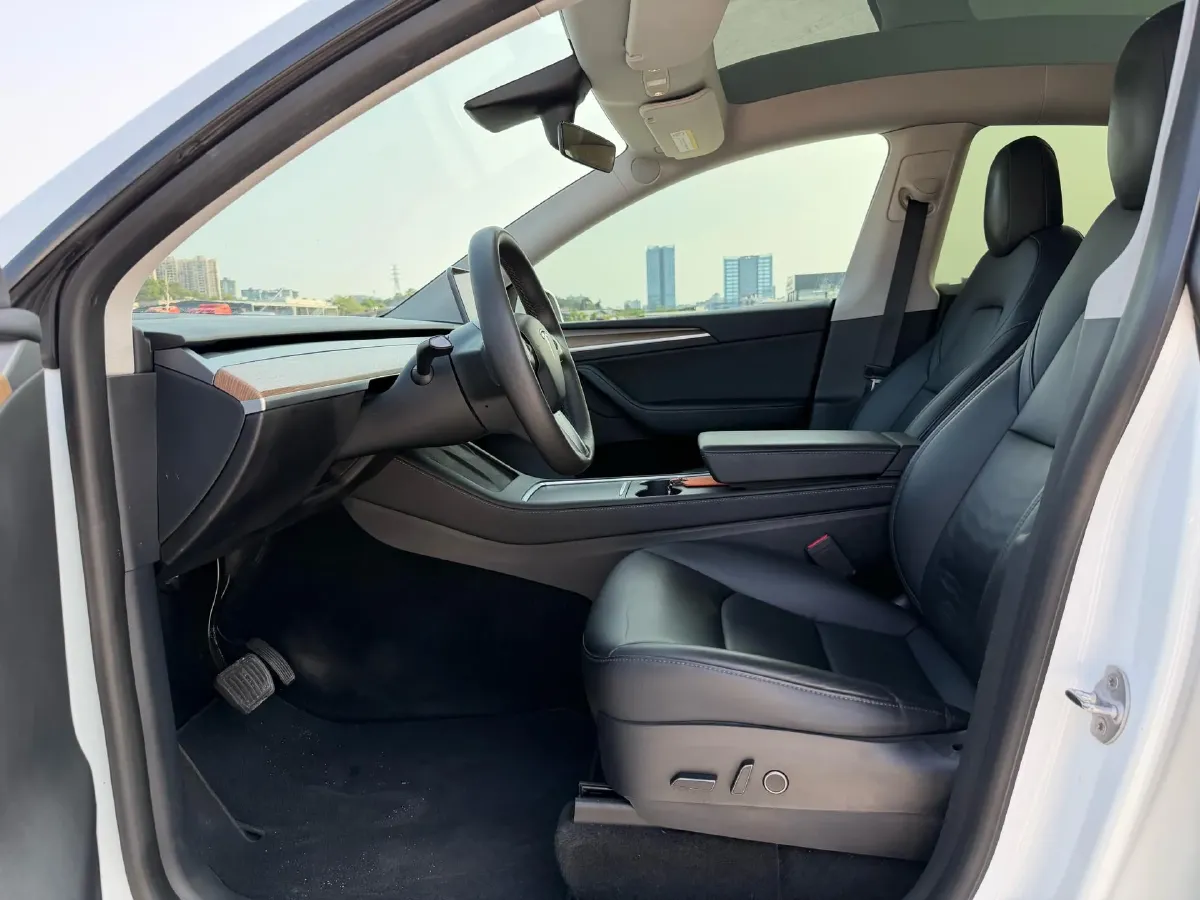 2021 Tesla Model Y BEV 78.4KWH,autocango,china used car exporter,china ev exporter,chinese used car exporter,chinese used ev exporter