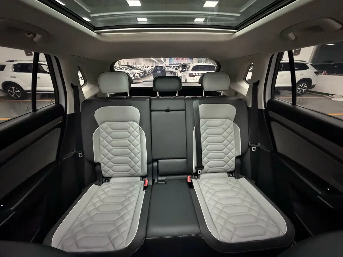 2023 Volkswagen Tayron 1.4T 150HP L4 7DCT,autocango,china used car exporter,china ev exporter,chinese used car exporter,chinese used ev exporter