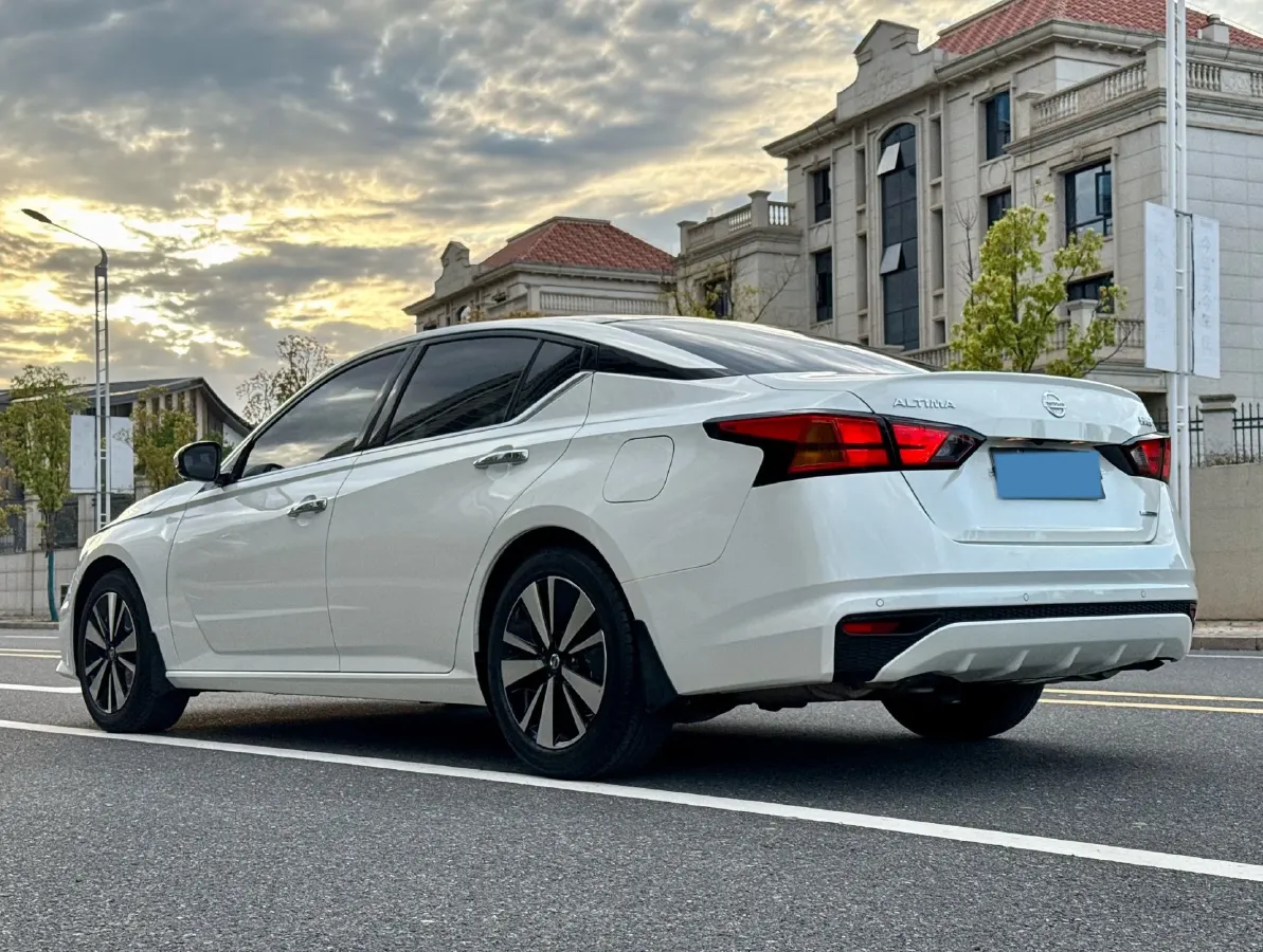 2021 Nissan Teana 2.0L 156HP L4 CVT,autocango,china used car exporter,china ev exporter,chinese used car exporter,chinese used ev exporter