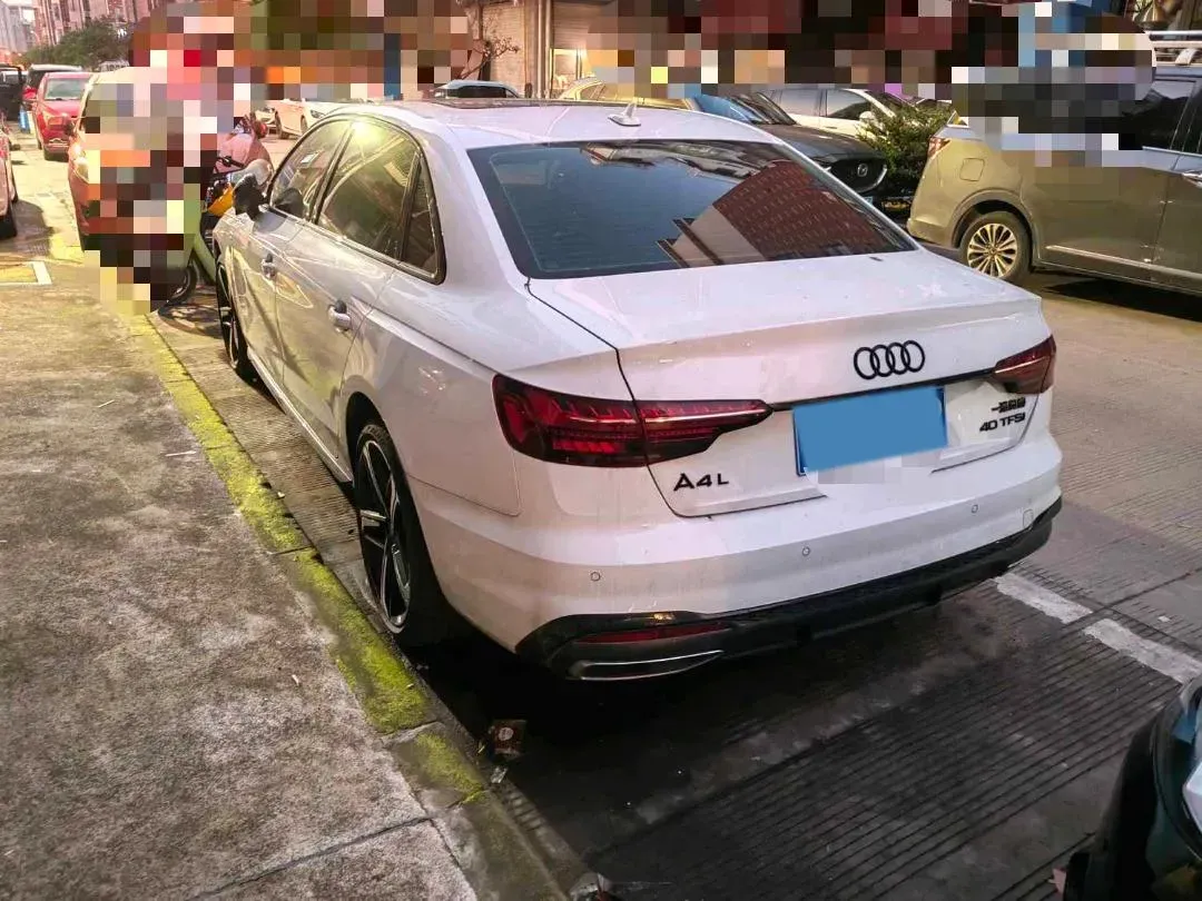 2023 Audi A4L 2.0T 190HP L4 7DCT,autocango,china used car exporter,china ev exporter,chinese used car exporter,chinese used ev exporter