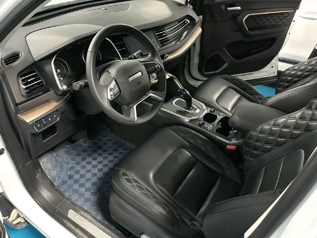 2021 Haval H6 2.0T 224HP L4 7DCT,autocango,china used car exporter,china ev exporter,chinese used car exporter,chinese used ev exporter