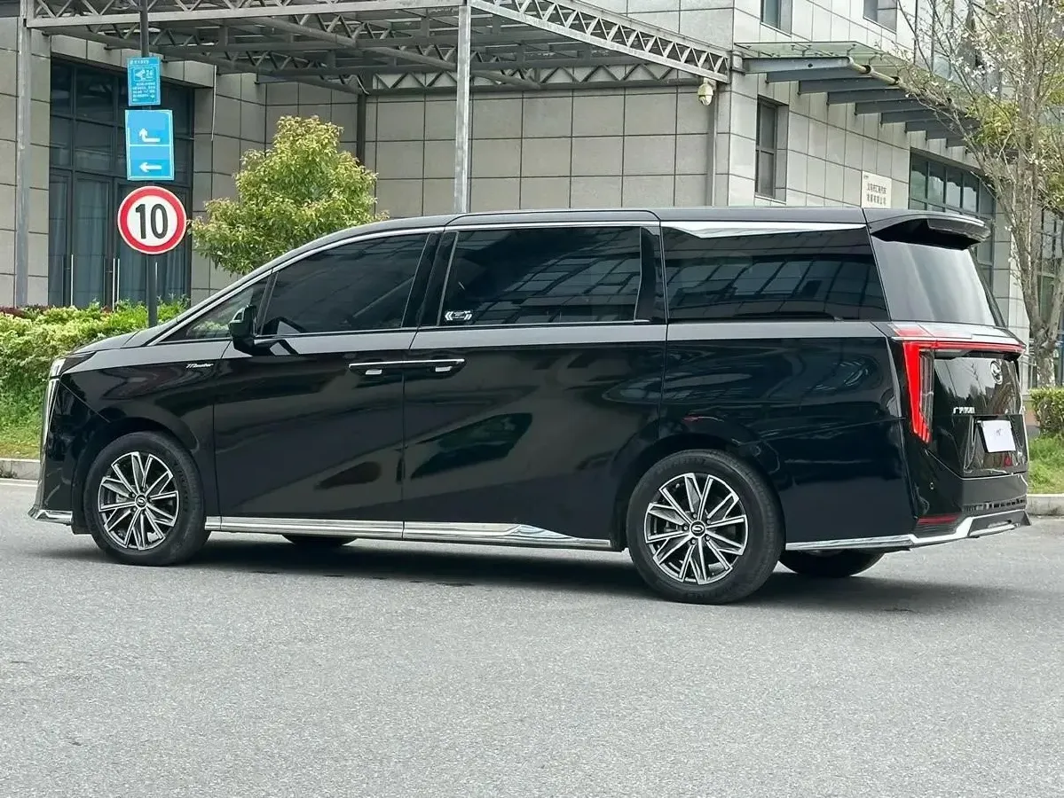 2024 GAC Trumpchi M8 2.0T 252HP L4 8AT,autocango,china used car exporter,china ev exporter,chinese used car exporter,chinese used ev exporter