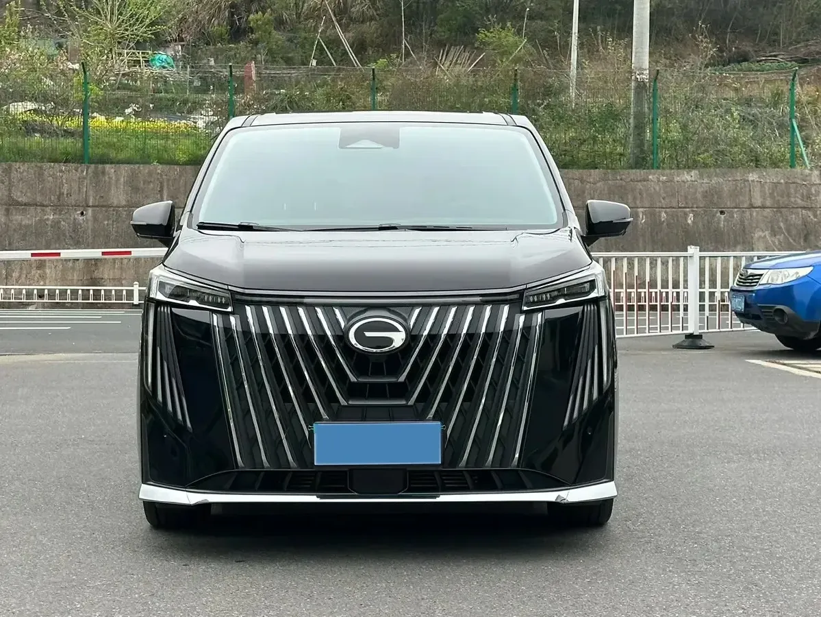 2024 GAC Trumpchi M8 2.0T 252HP L4 8AT,autocango,china used car exporter,china ev exporter,chinese used car exporter,chinese used ev exporter