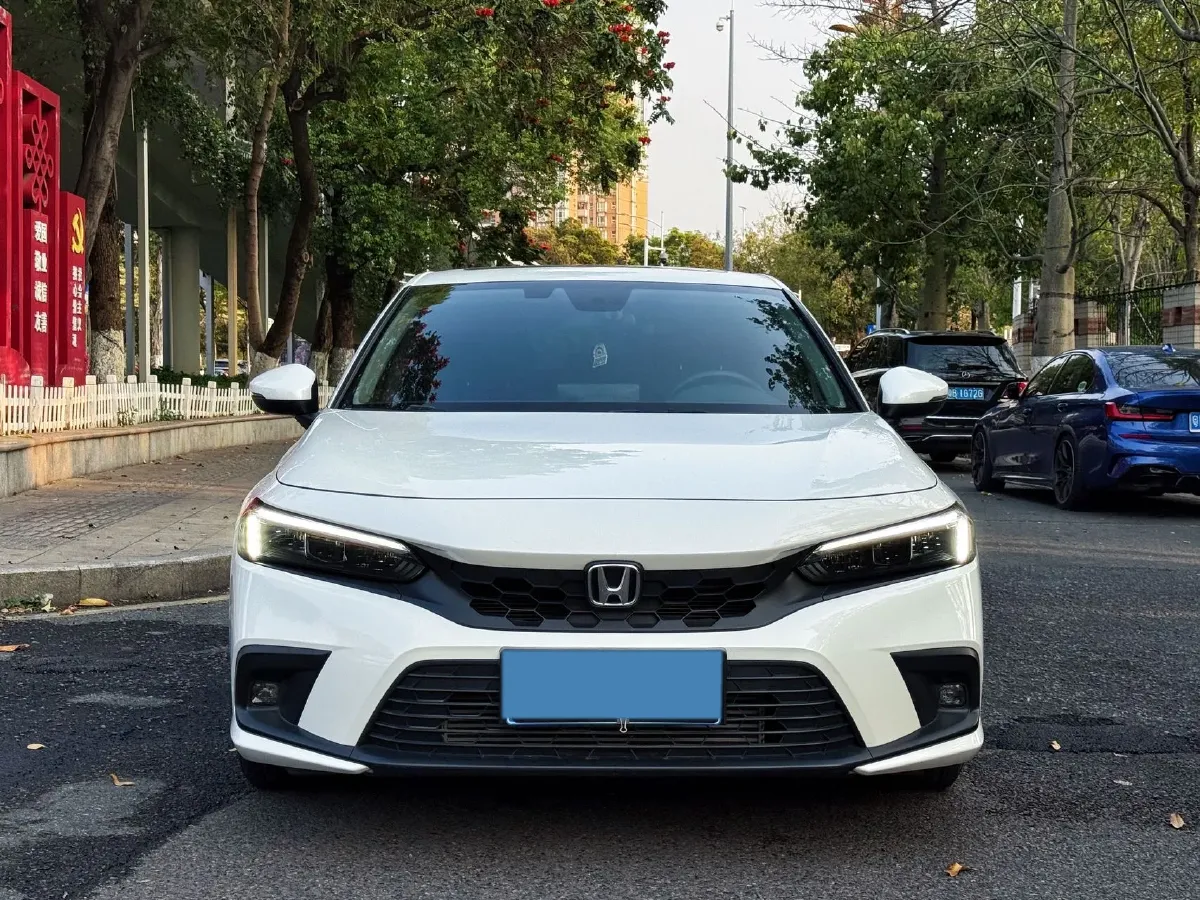 2023 Honda Civic 1.5T 182HP L4 CVT,autocango,china used car exporter,china ev exporter,chinese used car exporter,chinese used ev exporter