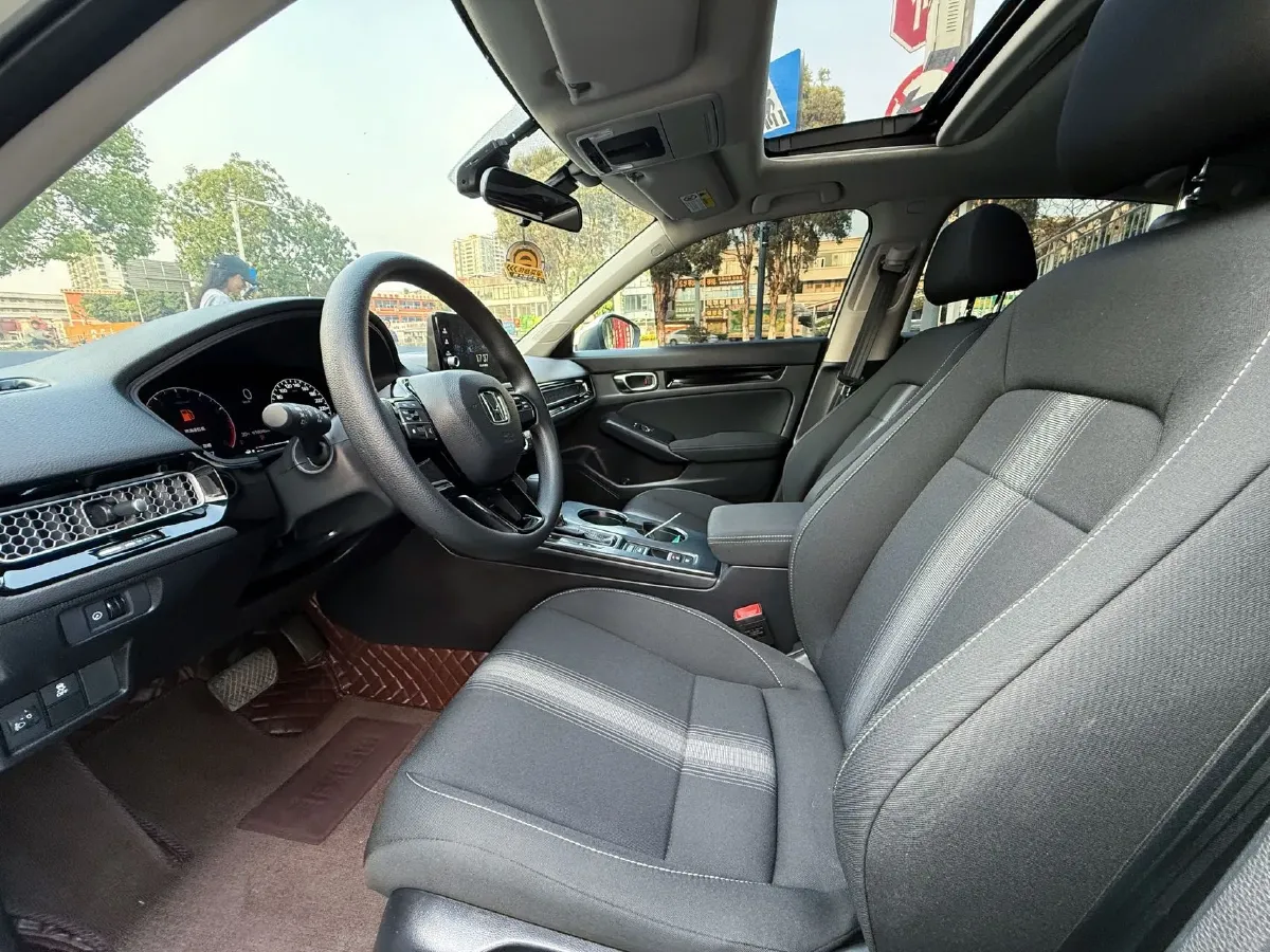 2023 Honda Civic 1.5T 182HP L4 CVT,autocango,china used car exporter,china ev exporter,chinese used car exporter,chinese used ev exporter