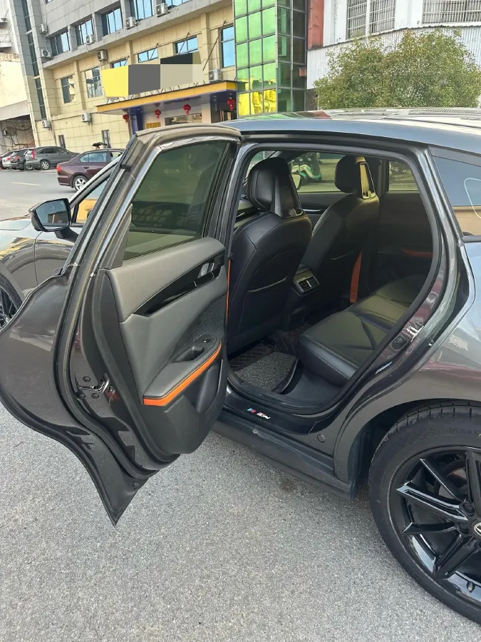 2023 ChangAn UNI-V 1.5T 188HP L4 7DCT,autocango,china used car exporter,china ev exporter,chinese used car exporter,chinese used ev exporter