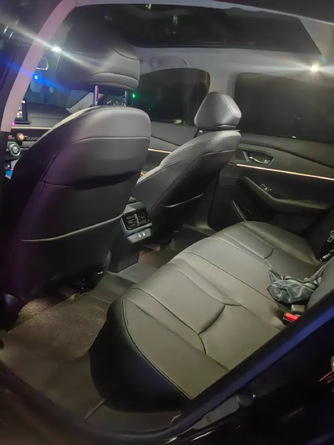 2023 Honda Accord 2.0L 148HP L4 E-CVT PHEV 17.7KWH,autocango,china used car exporter,china ev exporter,chinese used car exporter,chinese used ev exporter