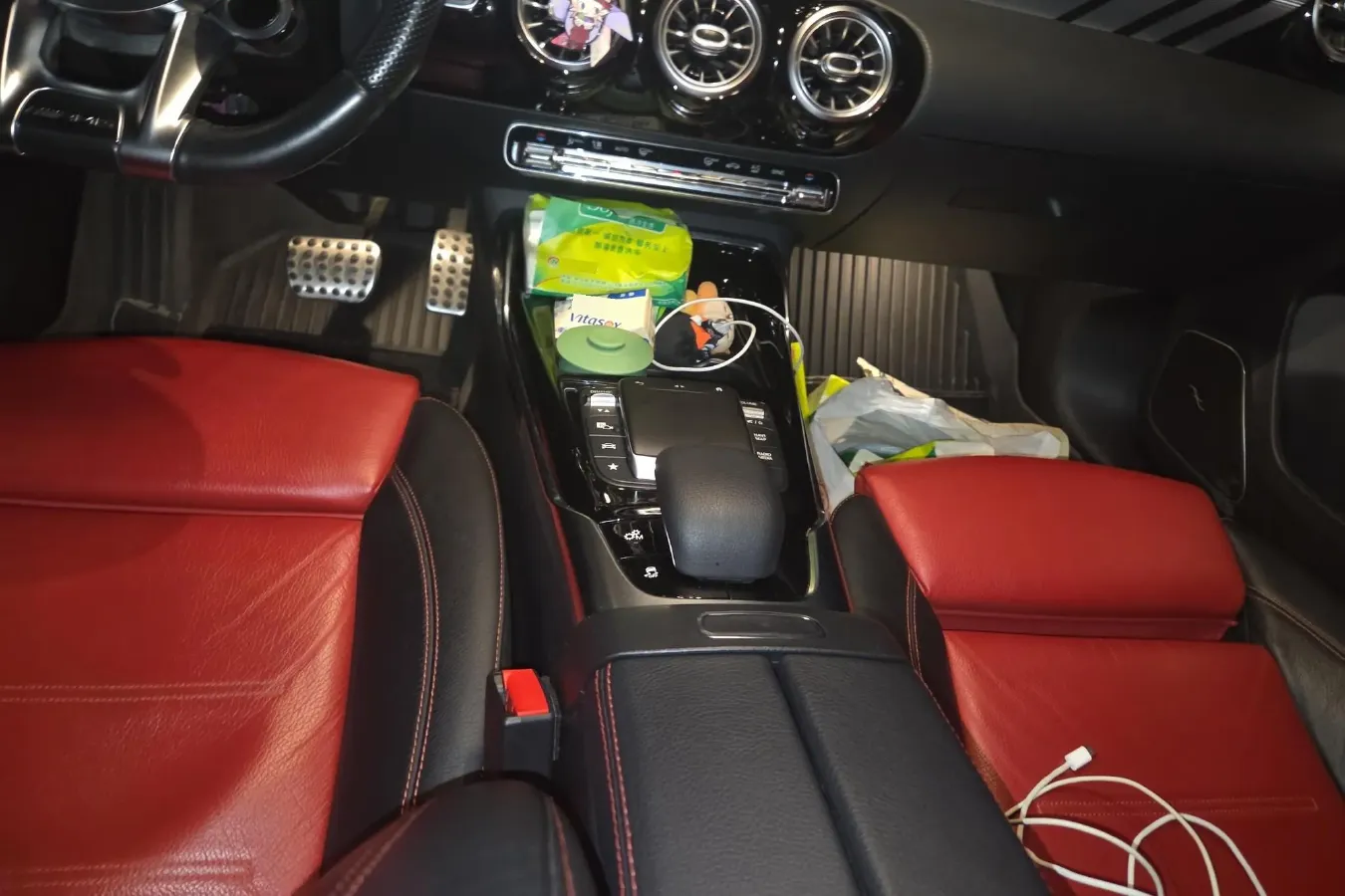 2019 Mercedes-Benz A AMG 2.0T 306HP L4 7DCT,autocango,china used car exporter,china ev exporter,chinese used car exporter,chinese used ev exporter