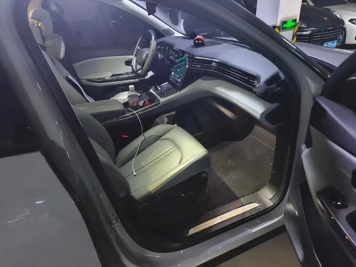 2022 NIO ES6 BEV 100KWH,autocango,china used car exporter,china ev exporter,chinese used car exporter,chinese used ev exporter