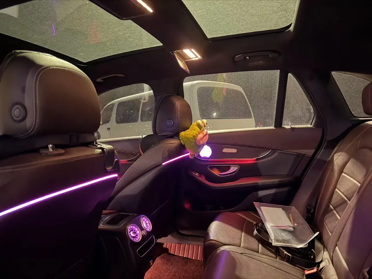 2020 Mercedes-Benz GLC Class 2.0T 197HP L4 9AT,autocango,china used car exporter,china ev exporter,chinese used car exporter,chinese used ev exporter