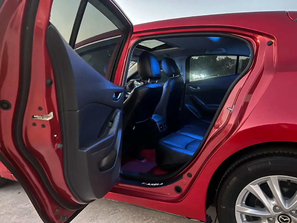 2017 Mazda 3 Axela 1.5L 117HP L4 6AT,autocango,china used car exporter,china ev exporter,chinese used car exporter,chinese used ev exporter