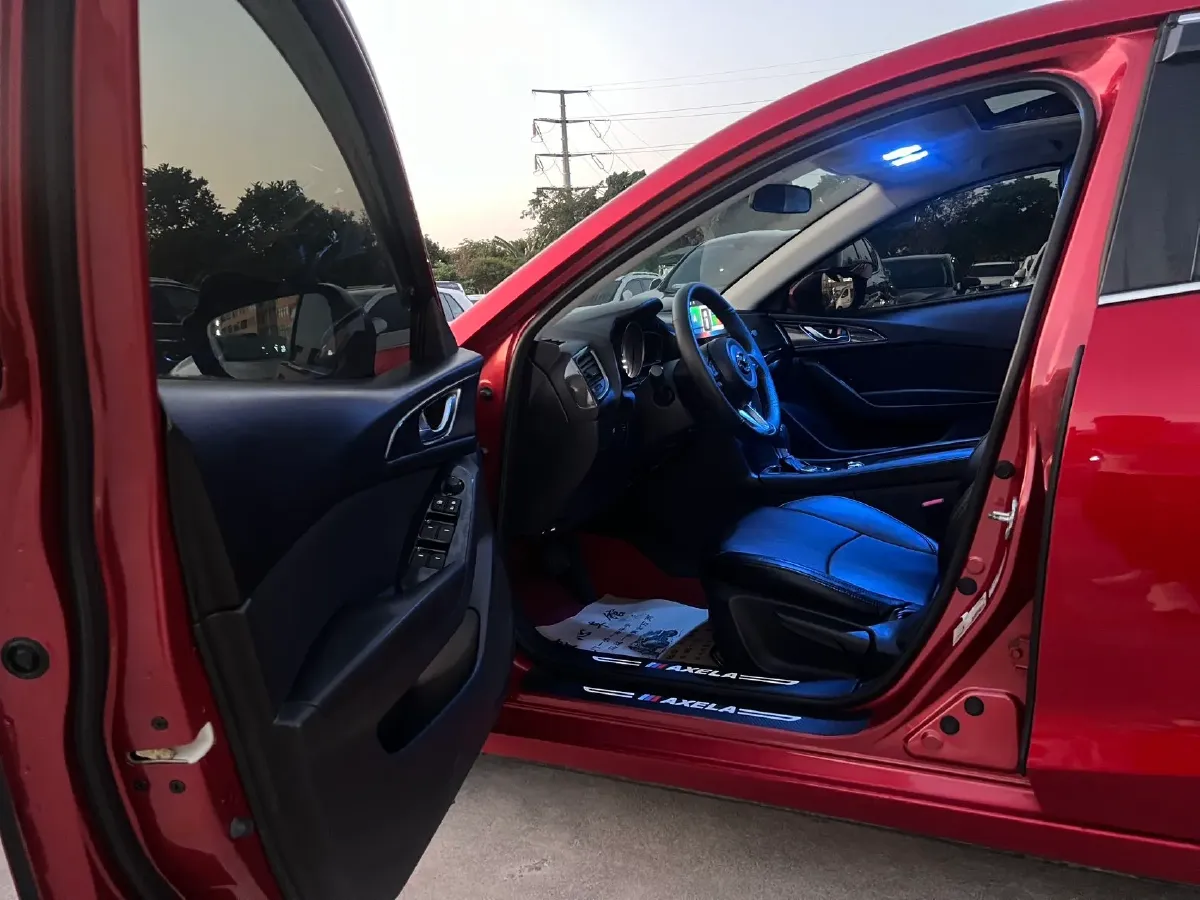 2017 Mazda 3 Axela 1.5L 117HP L4 6AT,autocango,china used car exporter,china ev exporter,chinese used car exporter,chinese used ev exporter