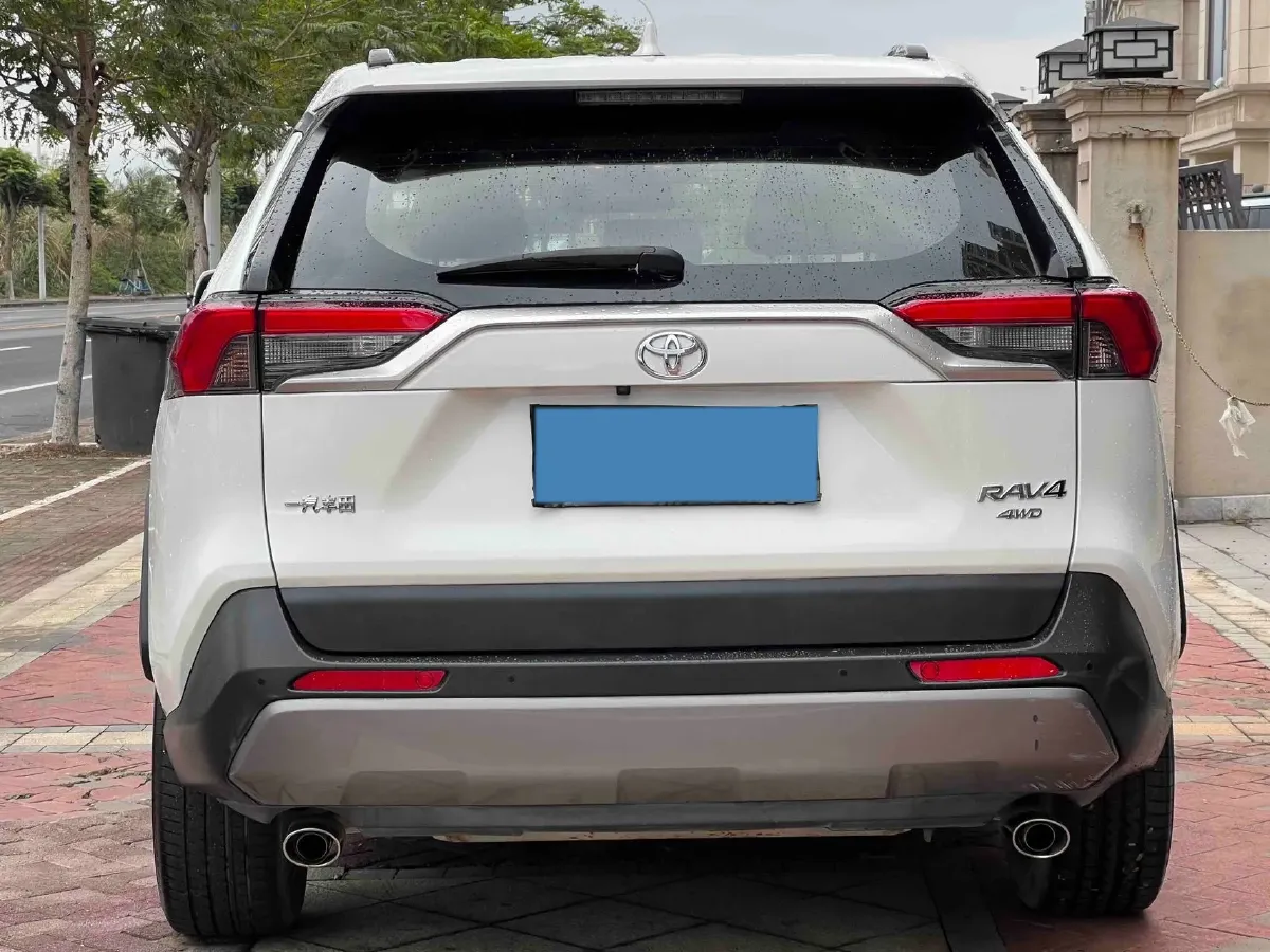 2020 Toyota RAV4 2.0L 171HP L4 CVT,autocango,china used car exporter,china ev exporter,chinese used car exporter,chinese used ev exporter