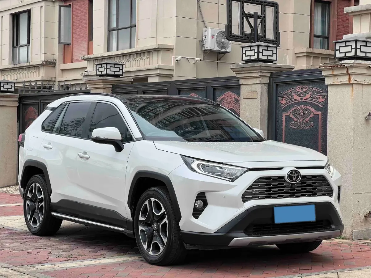2020 Toyota RAV4 2.0L 171HP L4 CVT,autocango,china used car exporter,china ev exporter,chinese used car exporter,chinese used ev exporter