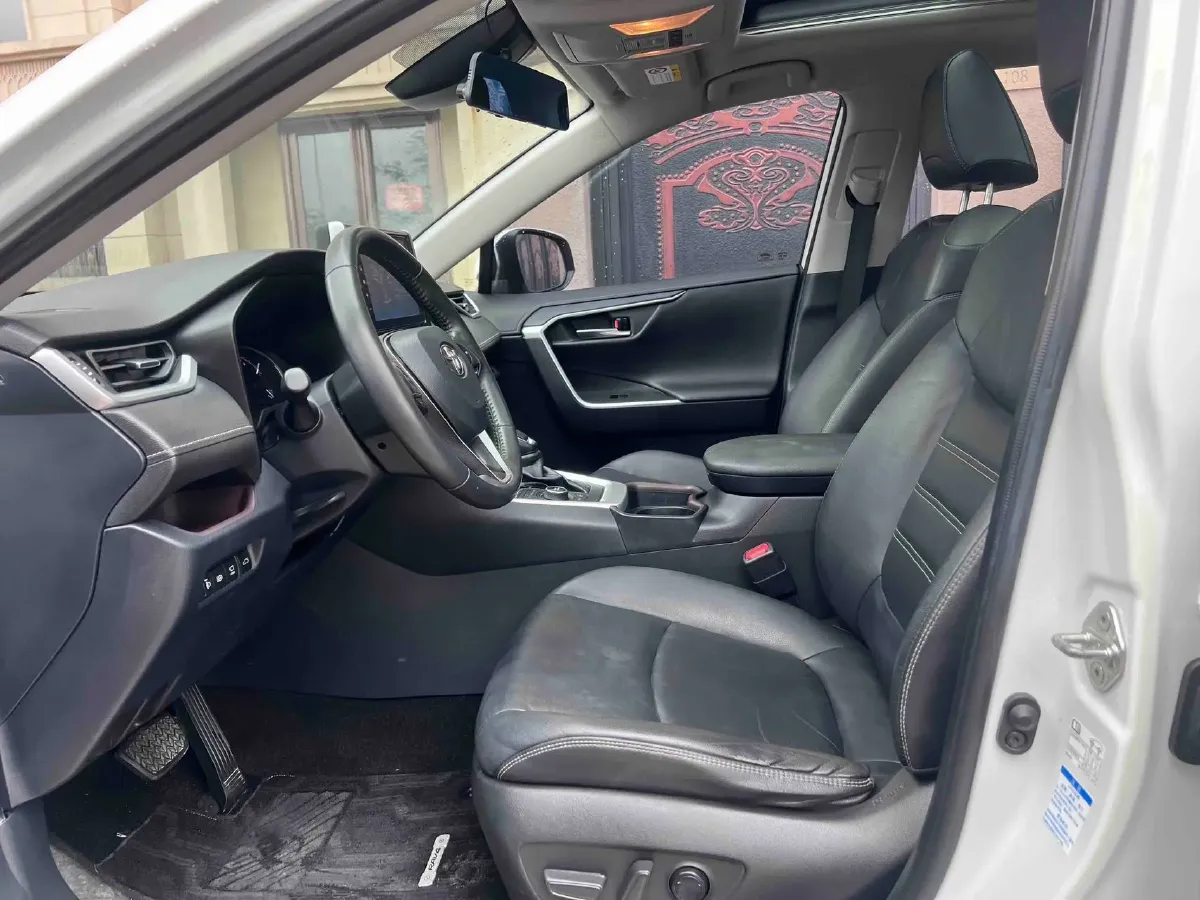 2020 Toyota RAV4 2.0L 171HP L4 CVT,autocango,china used car exporter,china ev exporter,chinese used car exporter,chinese used ev exporter