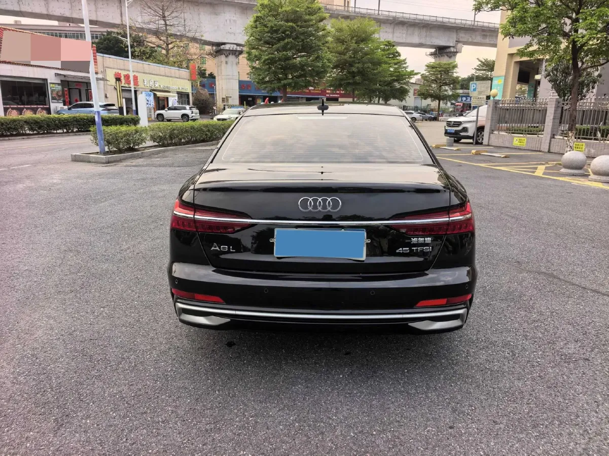 2023 Audi A6L 2.0T 245HP L4 7DCT,autocango,china used car exporter,china ev exporter,chinese used car exporter,chinese used ev exporter