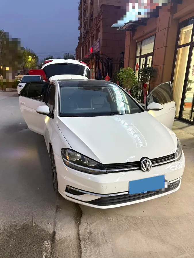 2020 Volkswagen Golf 1.2T 116HP L4 7DCT,autocango,china used car exporter,china ev exporter,chinese used car exporter,chinese used ev exporter