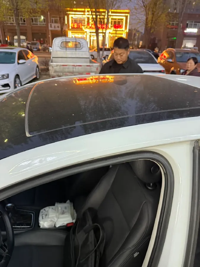 2020 Volkswagen Golf 1.2T 116HP L4 7DCT,autocango,china used car exporter,china ev exporter,chinese used car exporter,chinese used ev exporter