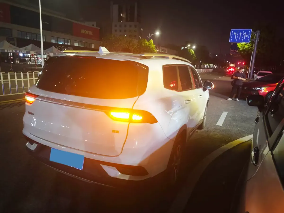 2020 Geely Okavango 1.8T 184HP L4 7DCT,autocango,china used car exporter,china ev exporter,chinese used car exporter,chinese used ev exporter