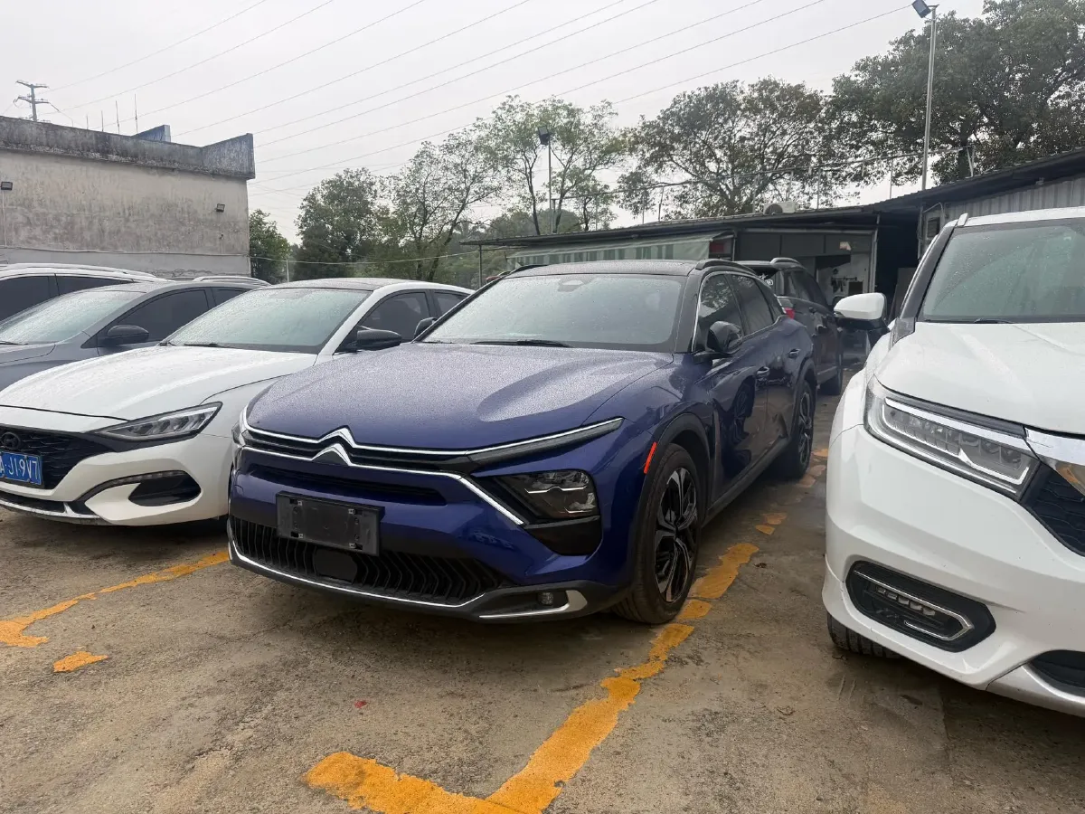 2021 Citroen C5 X 1.6T 175HP L4 8AT,autocango,china used car exporter,china ev exporter,chinese used car exporter,chinese used ev exporter