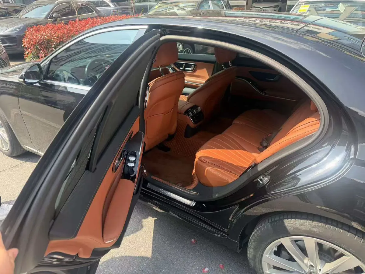 2022 Mercedes-Benz S Class 2.5T 313HP L6 9AT,autocango,china used car exporter,china ev exporter,chinese used car exporter,chinese used ev exporter