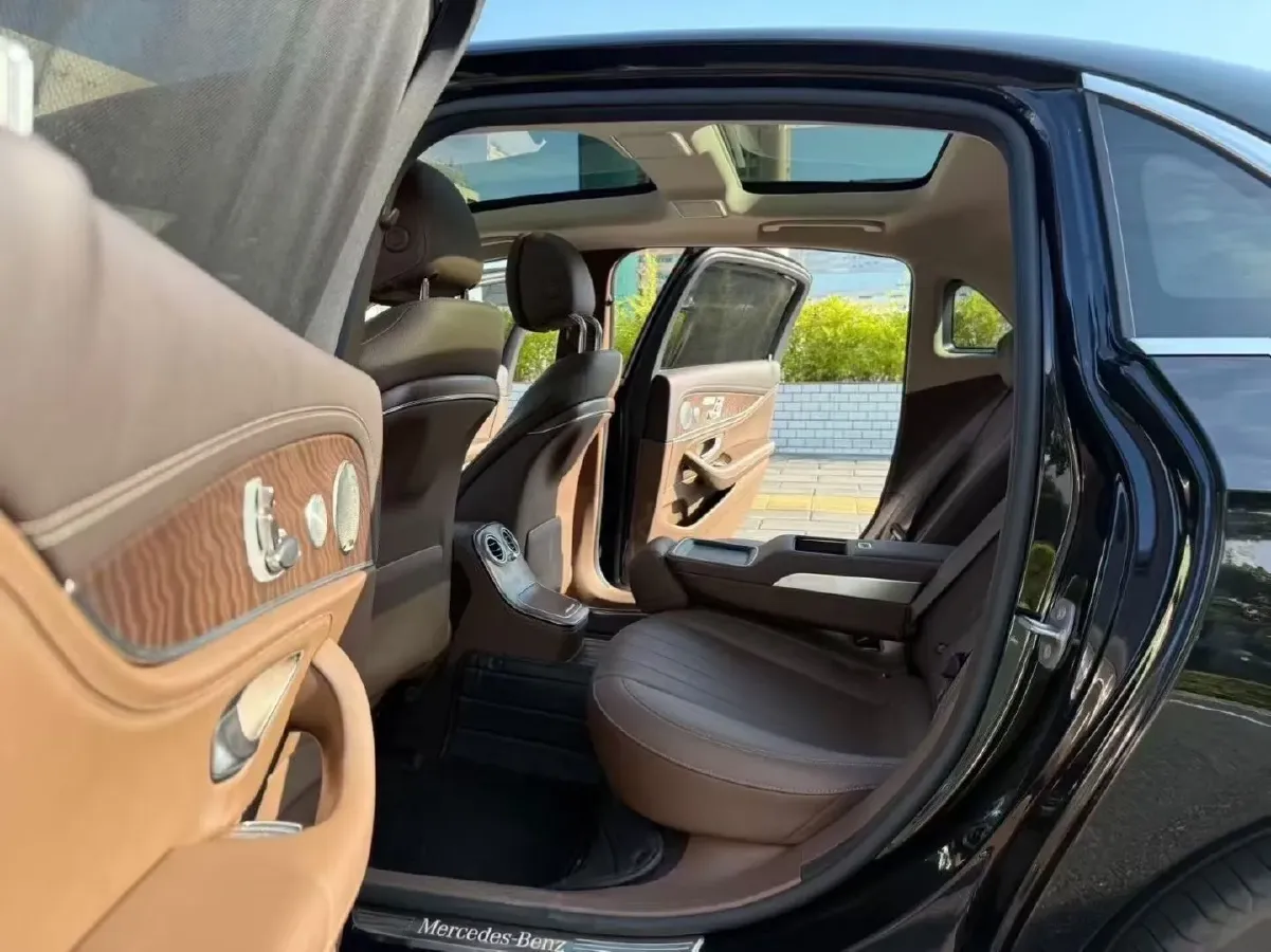 2023 Mercedes-Benz E Class 2.0T 258HP L4 9AT,autocango,china used car exporter,china ev exporter,chinese used car exporter,chinese used ev exporter