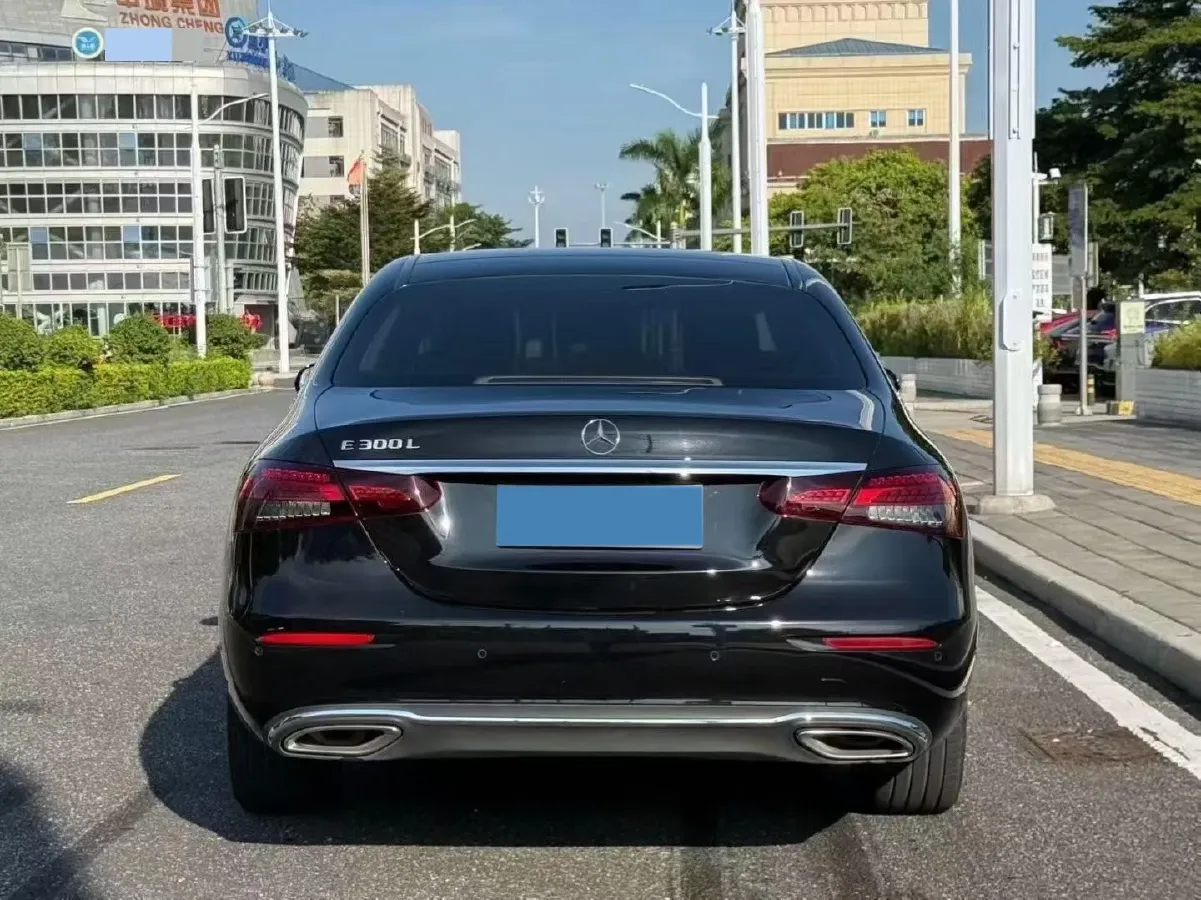 2023 Mercedes-Benz E Class 2.0T 258HP L4 9AT,autocango,china used car exporter,china ev exporter,chinese used car exporter,chinese used ev exporter