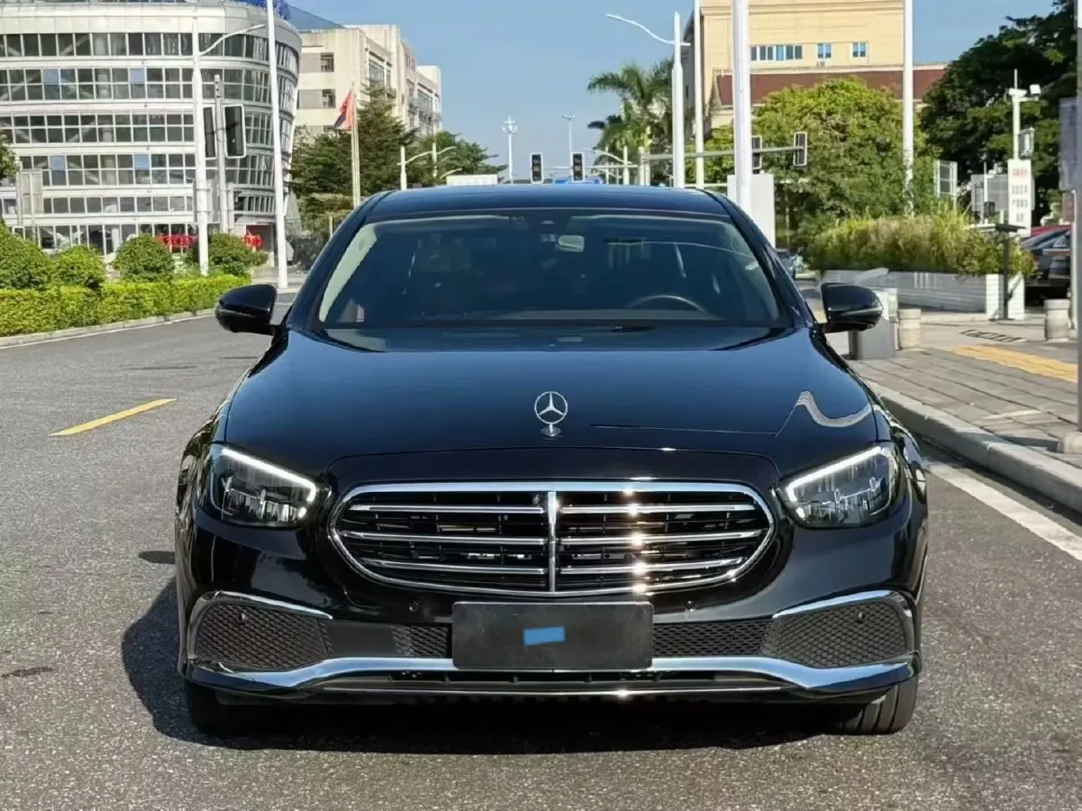2023 Mercedes-Benz E Class 2.0T 258HP L4 9AT,autocango,china used car exporter,china ev exporter,chinese used car exporter,chinese used ev exporter