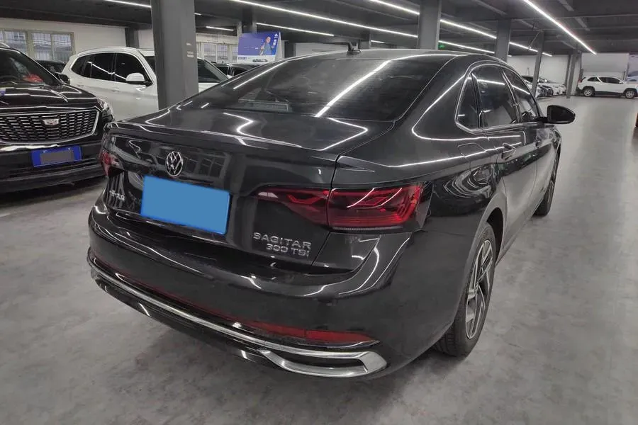 2023 Volkswagen Sagitar 1.5T 160HP L4 7DCT,autocango,china used car exporter,china ev exporter,chinese used car exporter,chinese used ev exporter