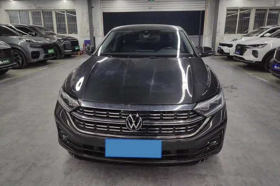 2023 Volkswagen Sagitar 1.5T 160HP L4 7DCT,autocango,china used car exporter,china ev exporter,chinese used car exporter,chinese used ev exporter