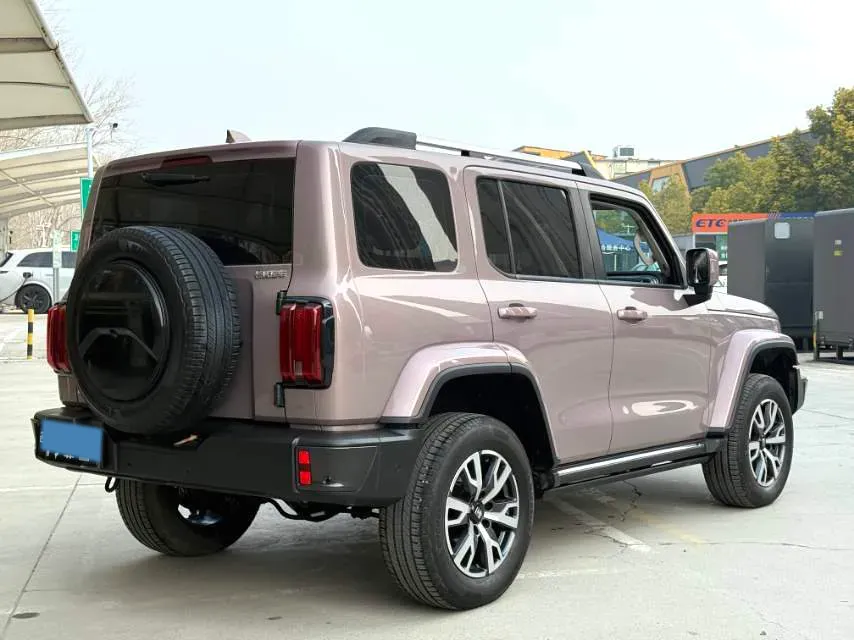 2023 Tank 300 2.0T 227HP L4 8AT,autocango,china used car exporter,china ev exporter,chinese used car exporter,chinese used ev exporter