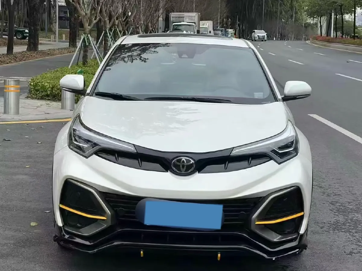 2022 Toyota Izoa 2.0L 171HP L4 CVT,autocango,china used car exporter,china ev exporter,chinese used car exporter,chinese used ev exporter