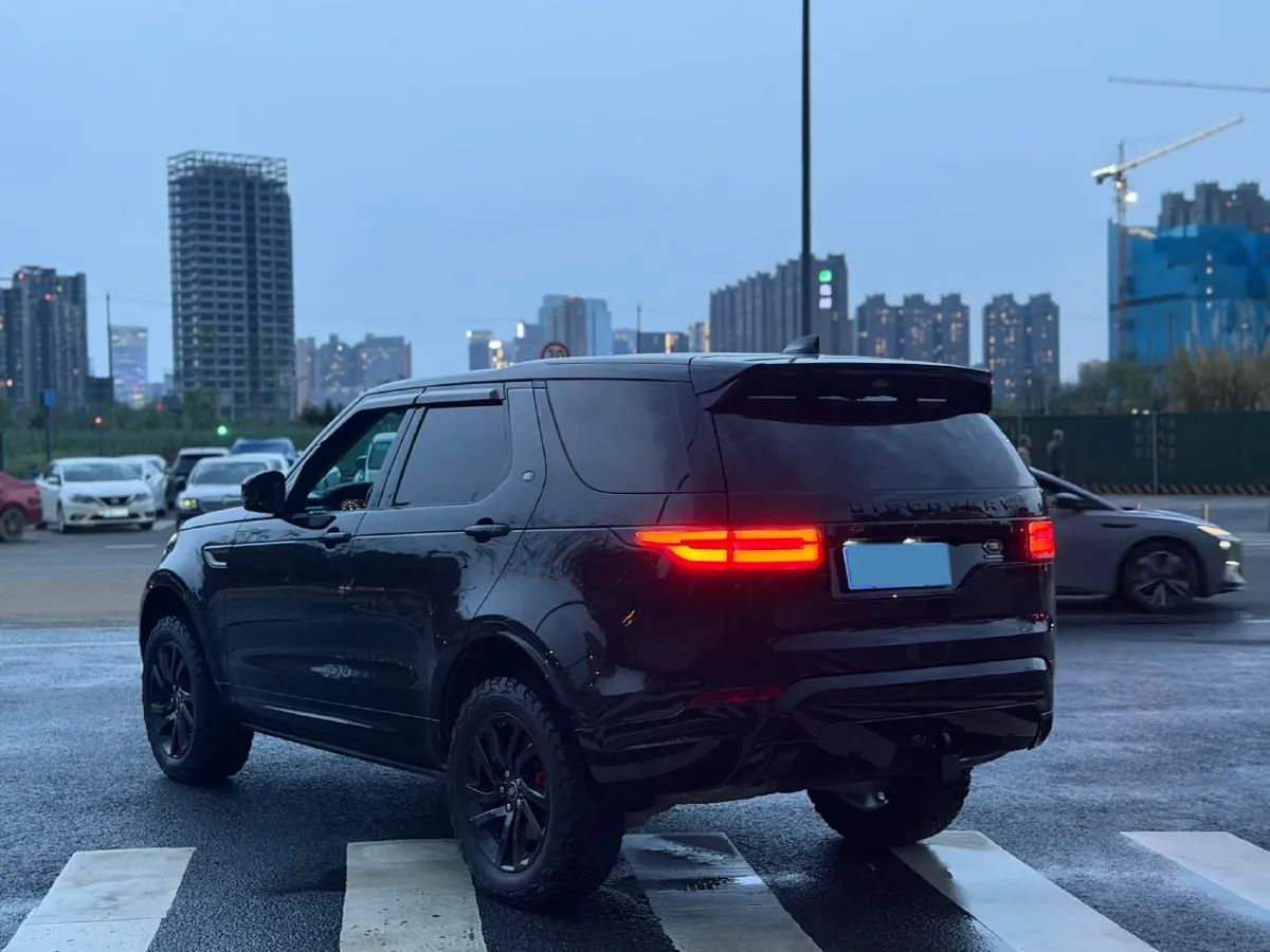 2020 Land Rover Discovery 3.0T 340HP V6 8AT,autocango,china used car exporter,china ev exporter,chinese used car exporter,chinese used ev exporter