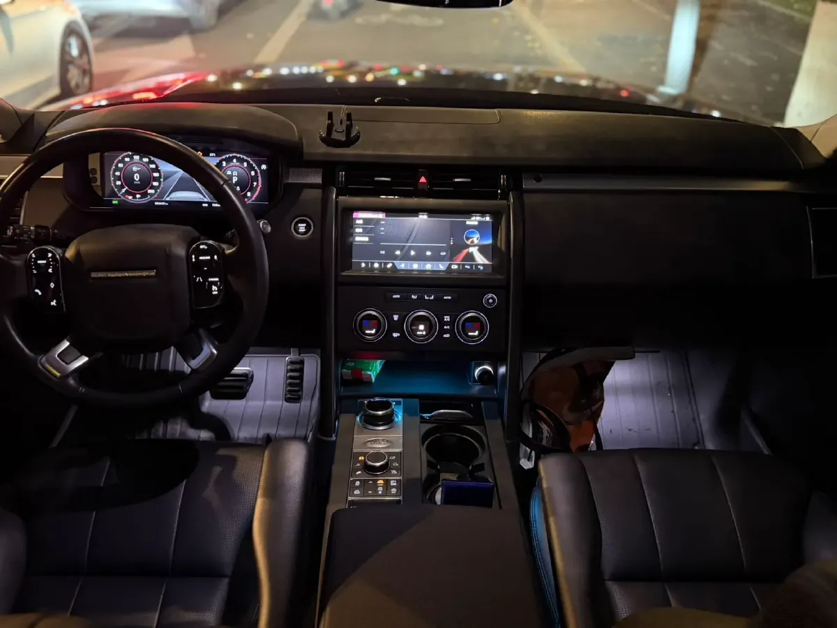 2020 Land Rover Discovery 3.0T 340HP V6 8AT,autocango,china used car exporter,china ev exporter,chinese used car exporter,chinese used ev exporter