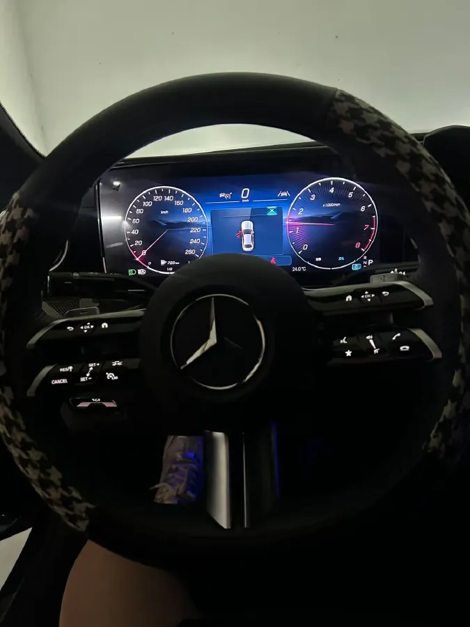 2025 Mercedes-Benz C Class 1.5T 204HP L4 9AT,autocango,china used car exporter,china ev exporter,chinese used car exporter,chinese used ev exporter