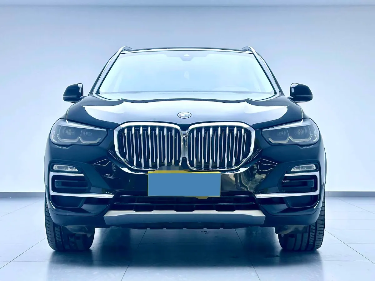 2020 BMW X5 2.0T 265HP L4 8AT,autocango,china used car exporter,china ev exporter,chinese used car exporter,chinese used ev exporter