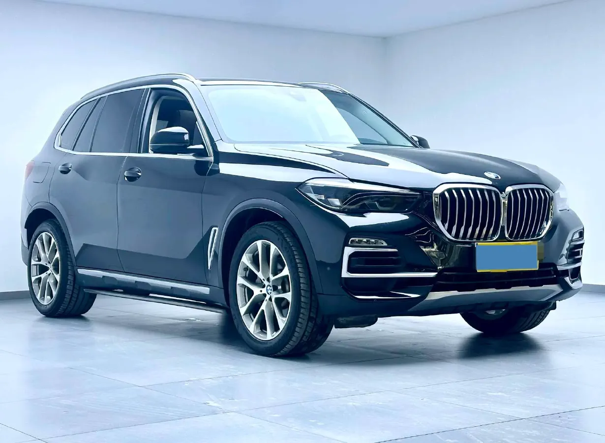 2020 BMW X5 2.0T 265HP L4 8AT,autocango,china used car exporter,china ev exporter,chinese used car exporter,chinese used ev exporter