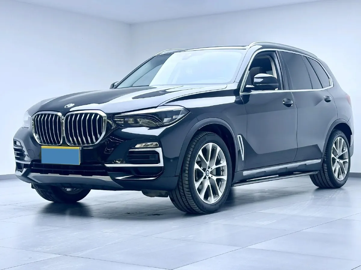 2020 BMW X5 2.0T 265HP L4 8AT,autocango,china used car exporter,china ev exporter,chinese used car exporter,chinese used ev exporter