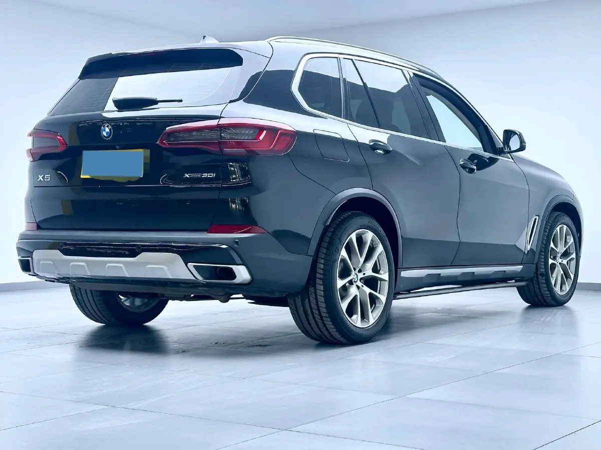 2020 BMW X5 2.0T 265HP L4 8AT,autocango,china used car exporter,china ev exporter,chinese used car exporter,chinese used ev exporter