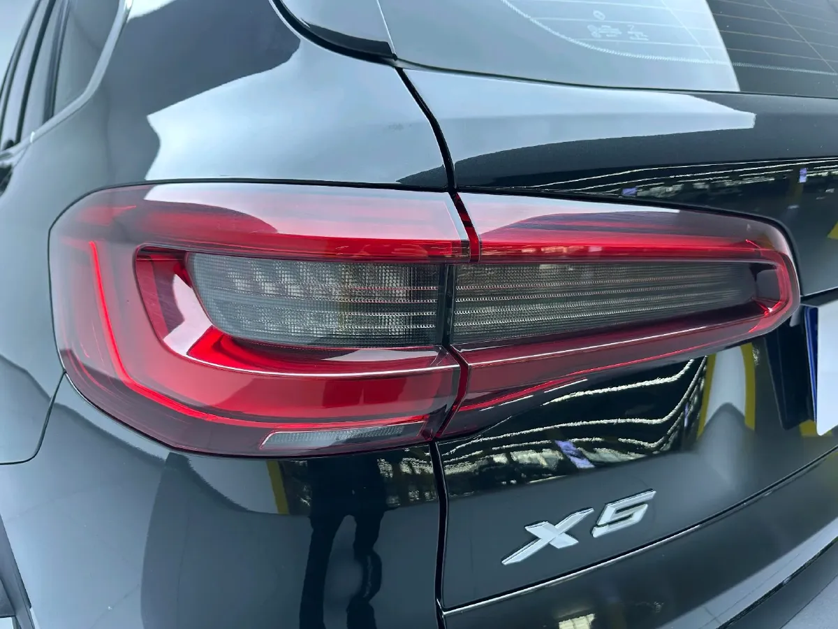 2020 BMW X5 2.0T 265HP L4 8AT,autocango,china used car exporter,china ev exporter,chinese used car exporter,chinese used ev exporter