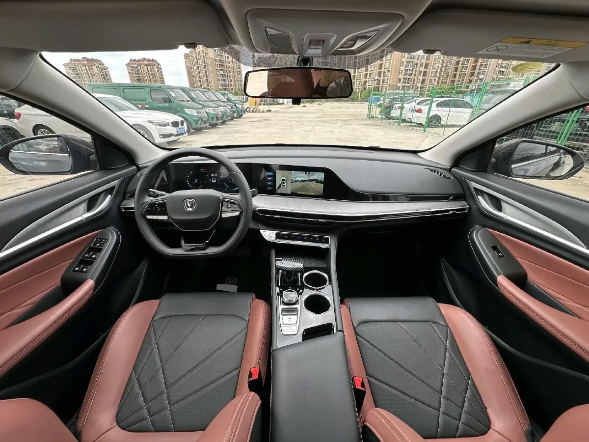 2023 ChangAn Eado 1.4T 160HP L4 7DCT,autocango,china used car exporter,china ev exporter,chinese used car exporter,chinese used ev exporter