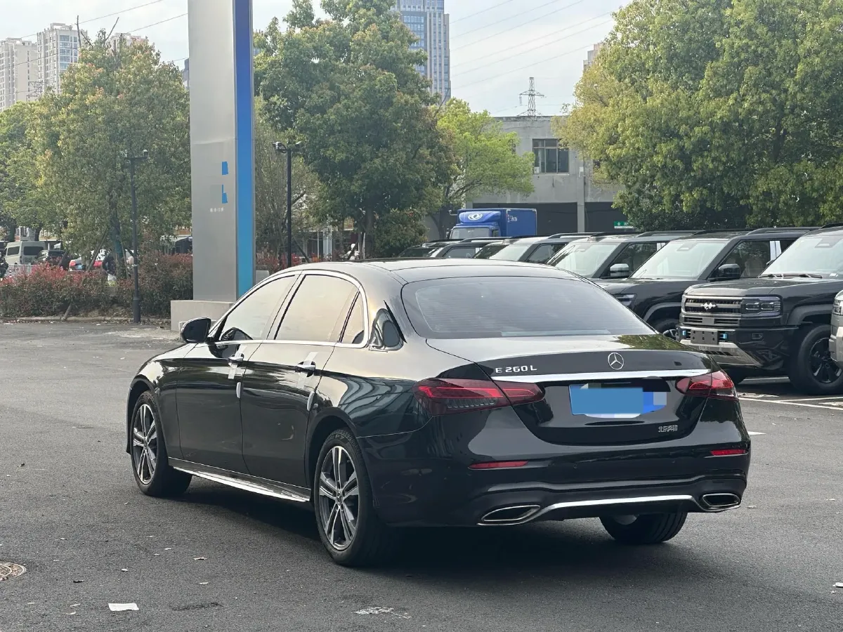 2021 Mercedes-Benz E Class 2.0T 197HP L4 9AT,autocango,china used car exporter,china ev exporter,chinese used car exporter,chinese used ev exporter